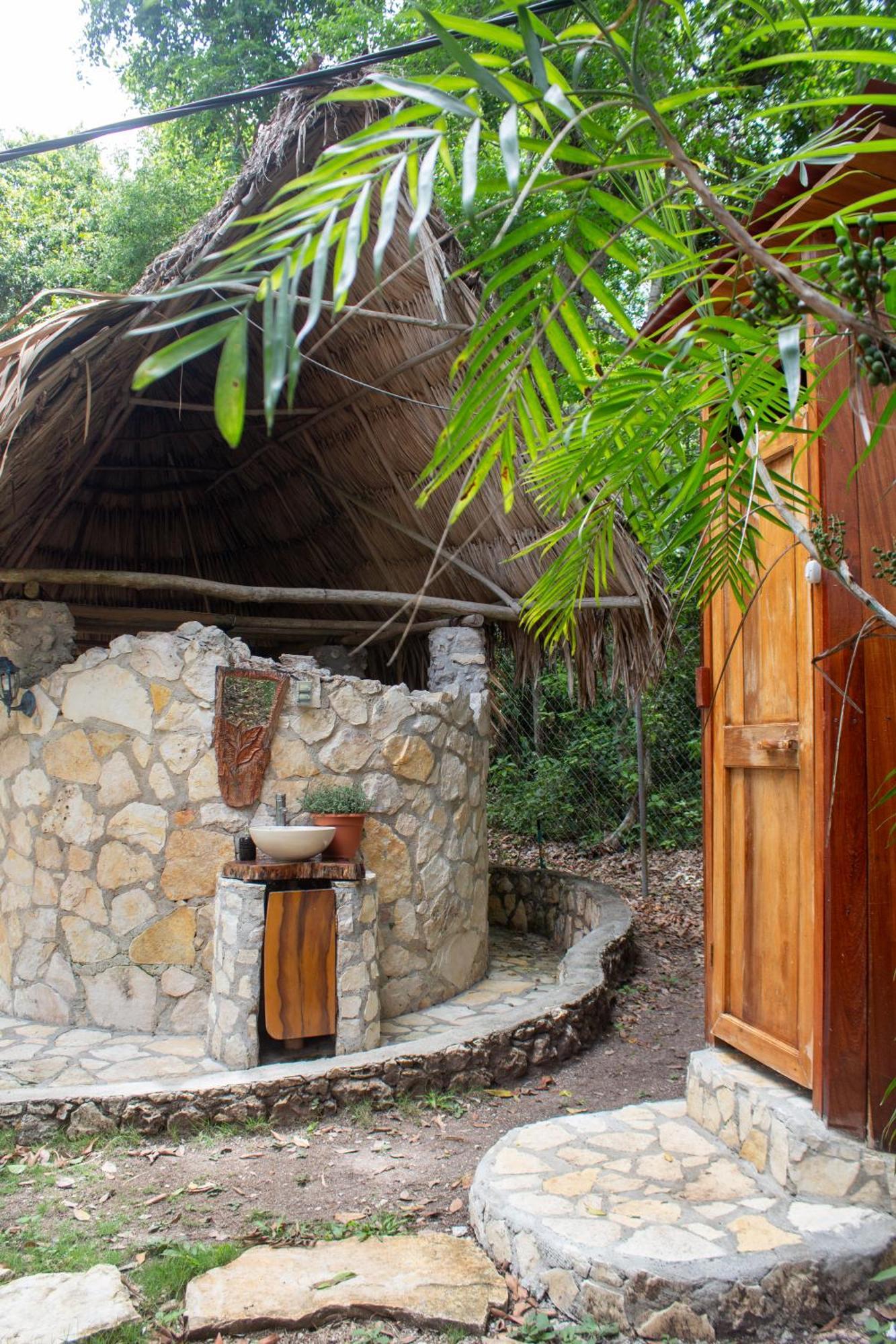 Alice Guesthouse El Remate Luaran gambar