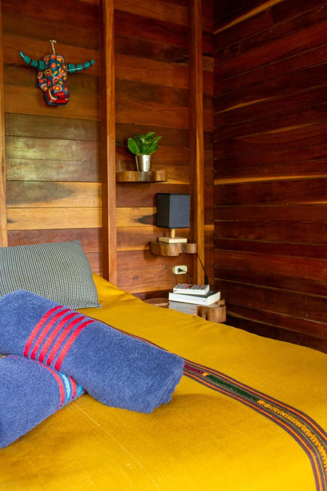 Alice Guesthouse El Remate Luaran gambar