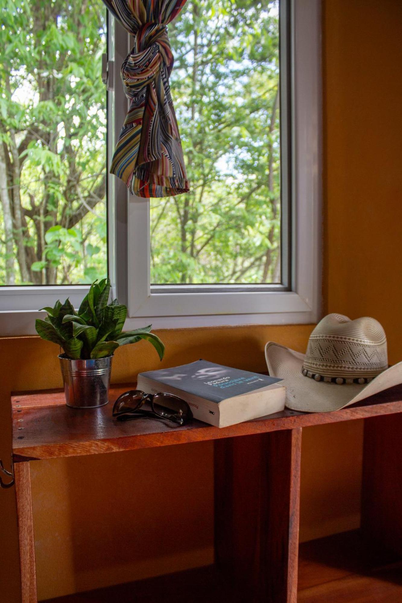 Alice Guesthouse El Remate Luaran gambar